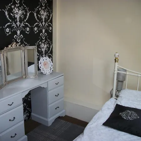 La Grande Metairie 酒店 *