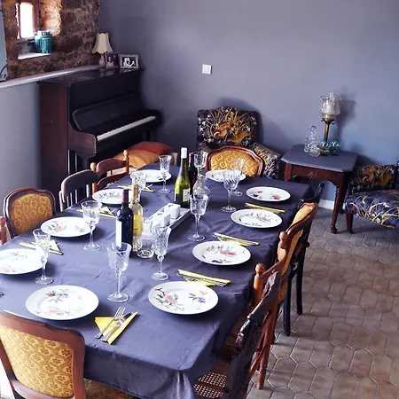 Hotel La Grande Metairie