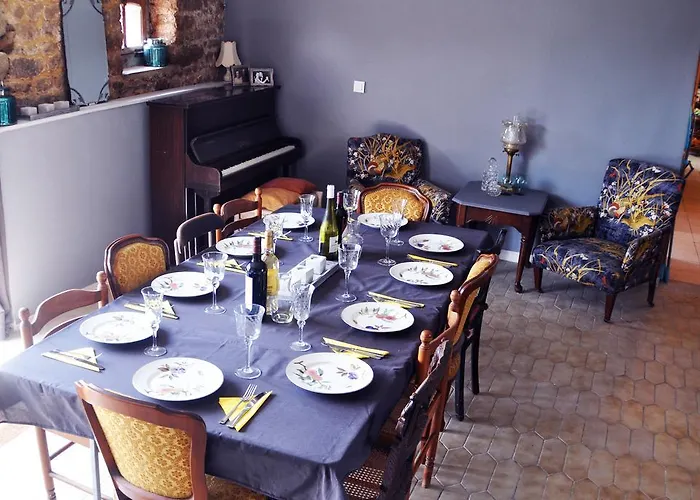 ホテル La Grande Metairie